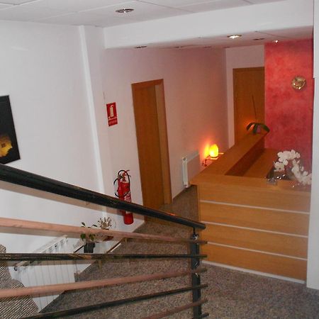 Hostal Ca La Irene Sant Vicens De Castellet Exterior foto